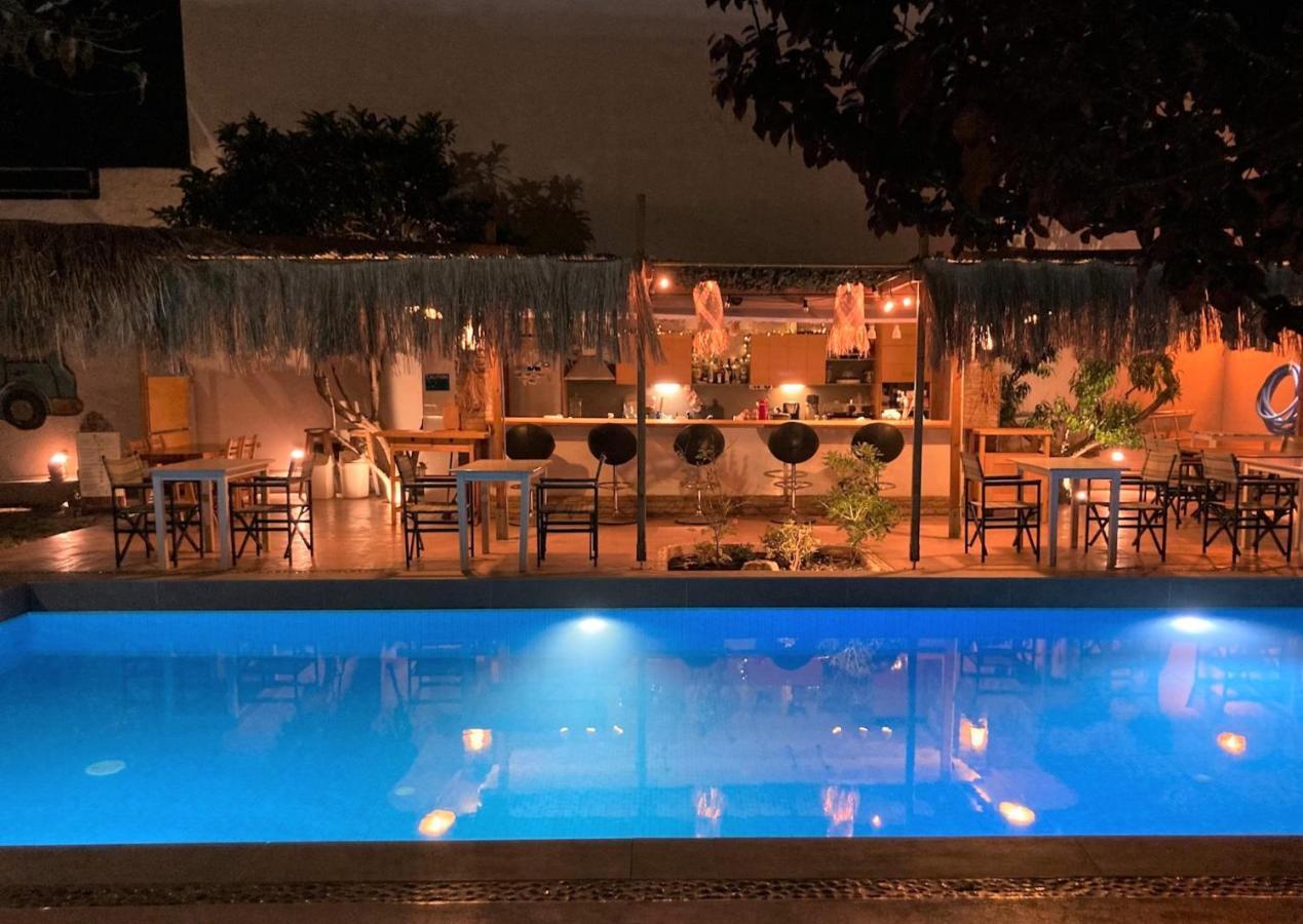 Tree Of Life Art Hotel Agia Marina Exterior foto