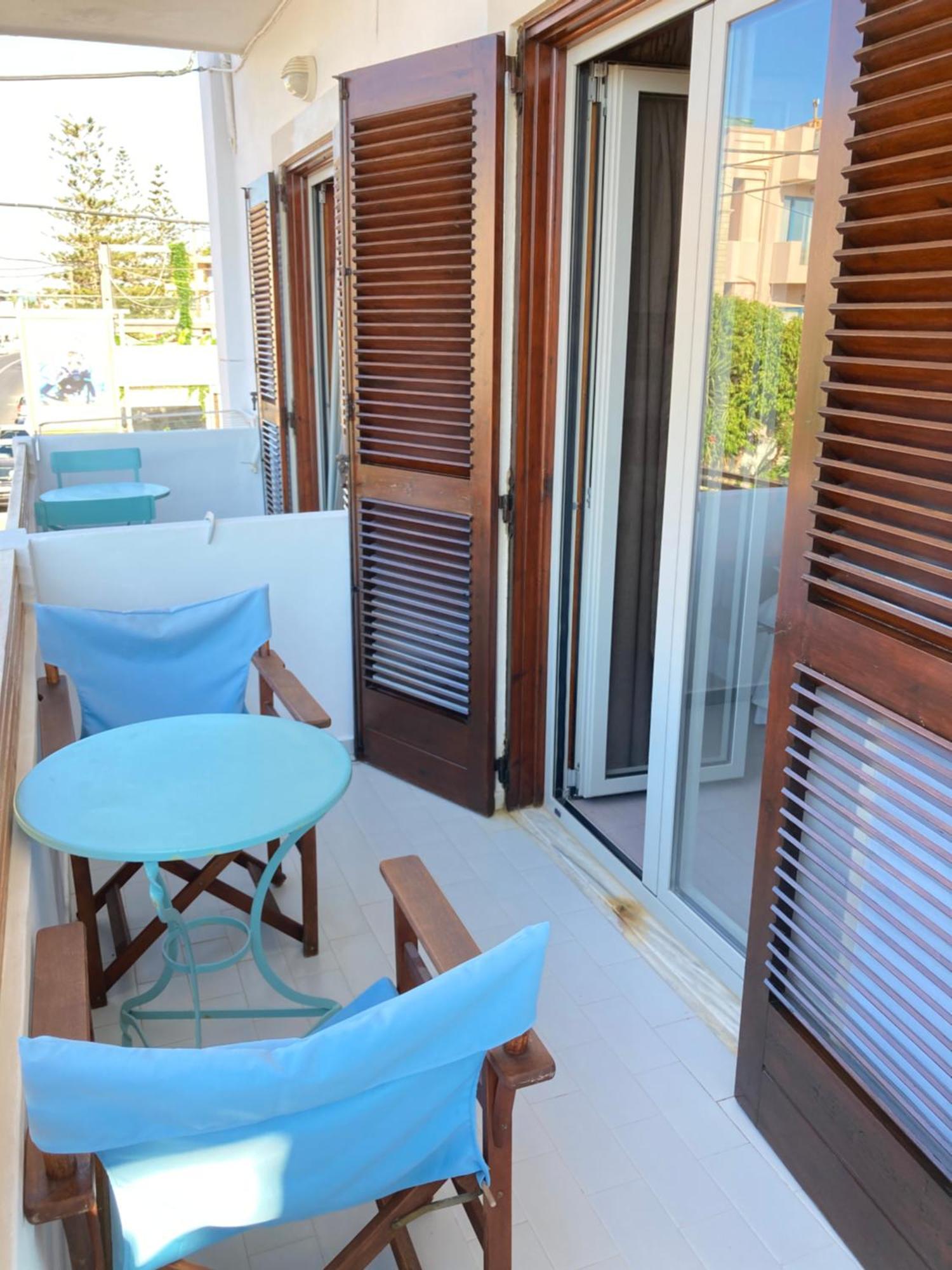 Tree Of Life Art Hotel Agia Marina Quarto foto