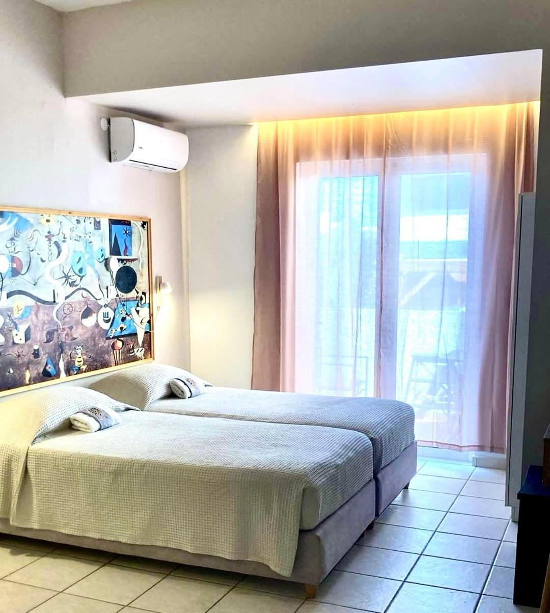 Tree Of Life Art Hotel Agia Marina Exterior foto