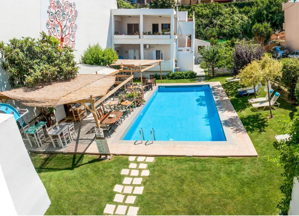 Tree Of Life Art Hotel Agia Marina Exterior foto